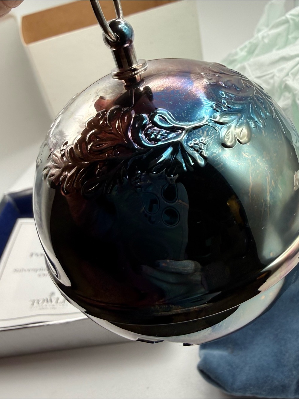 Towle Silver 2002 Polished Ball Holiday Ornament